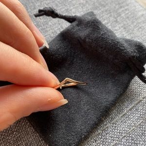 NEW Pandora Polished Wishbone Ring - Rose Gold, Size 5